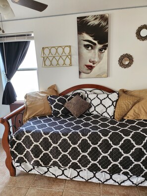 1 Schlafzimmer, Bügeleisen/Bügelbrett, WLAN, Bettwäsche