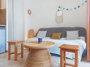 Interior - Jardins de la Palmyre 2 by Interhome (Les Mathes)