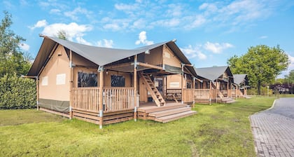 Safari Tent Lodge in Voorthuizen for 8 People