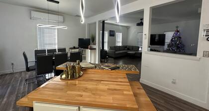 Spacious 4-bedroom house with AC, WiFi in tranquil Pine Mountain Club