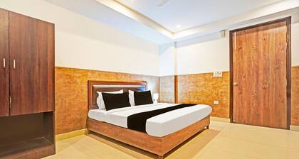 Cozy Stays Near Pacific Mall Tilak Nagar Delhi