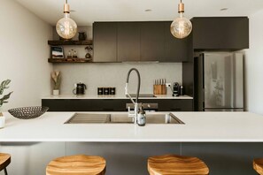 Fridge, microwave, oven, stovetop