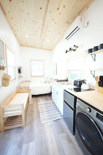 Tiny Home Near Downtown St Pete