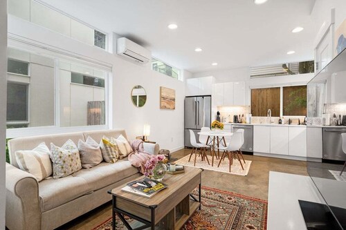 Perch - Capitol Luxe F | Prime Location in Cap Hill | Walk Score 96