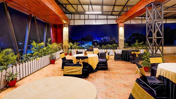 Unclassified image, 1 of 39, button - Classic Hotel Kolam (Dehradun)