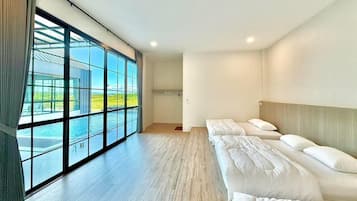 Deluxe-Villa, 3 Schlafzimmer, Poolblick | Ausblick vom Zimmer