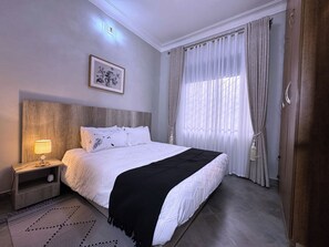 Deluxe Apartment | 1 bedroom, desk, laptop workspace, free WiFi