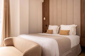 Iron/ironing board, WiFi, bed sheets - Studio luxe 7e, proche Tour Eiffel, lit king-size (Paris)