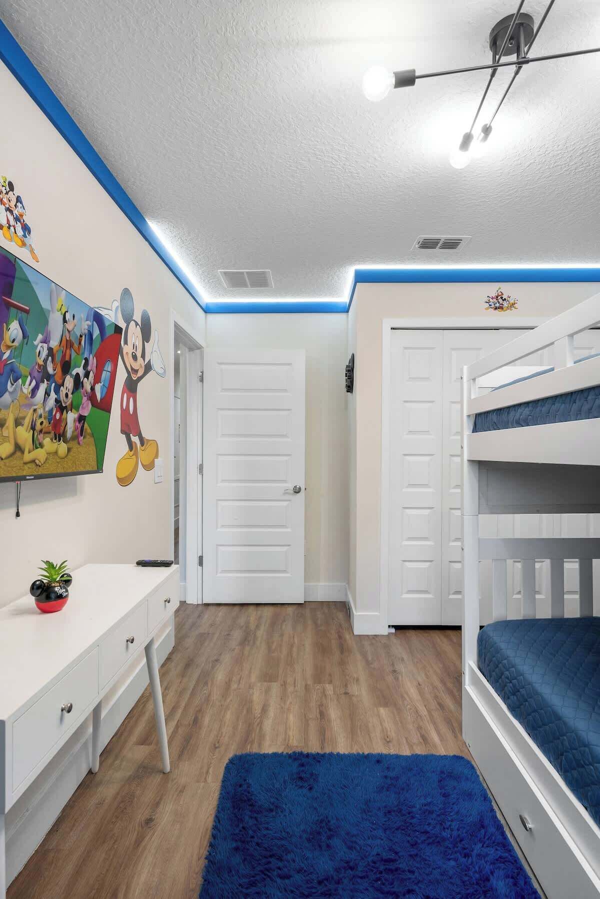 4 bedrooms, iron/ironing board, travel cot, WiFi