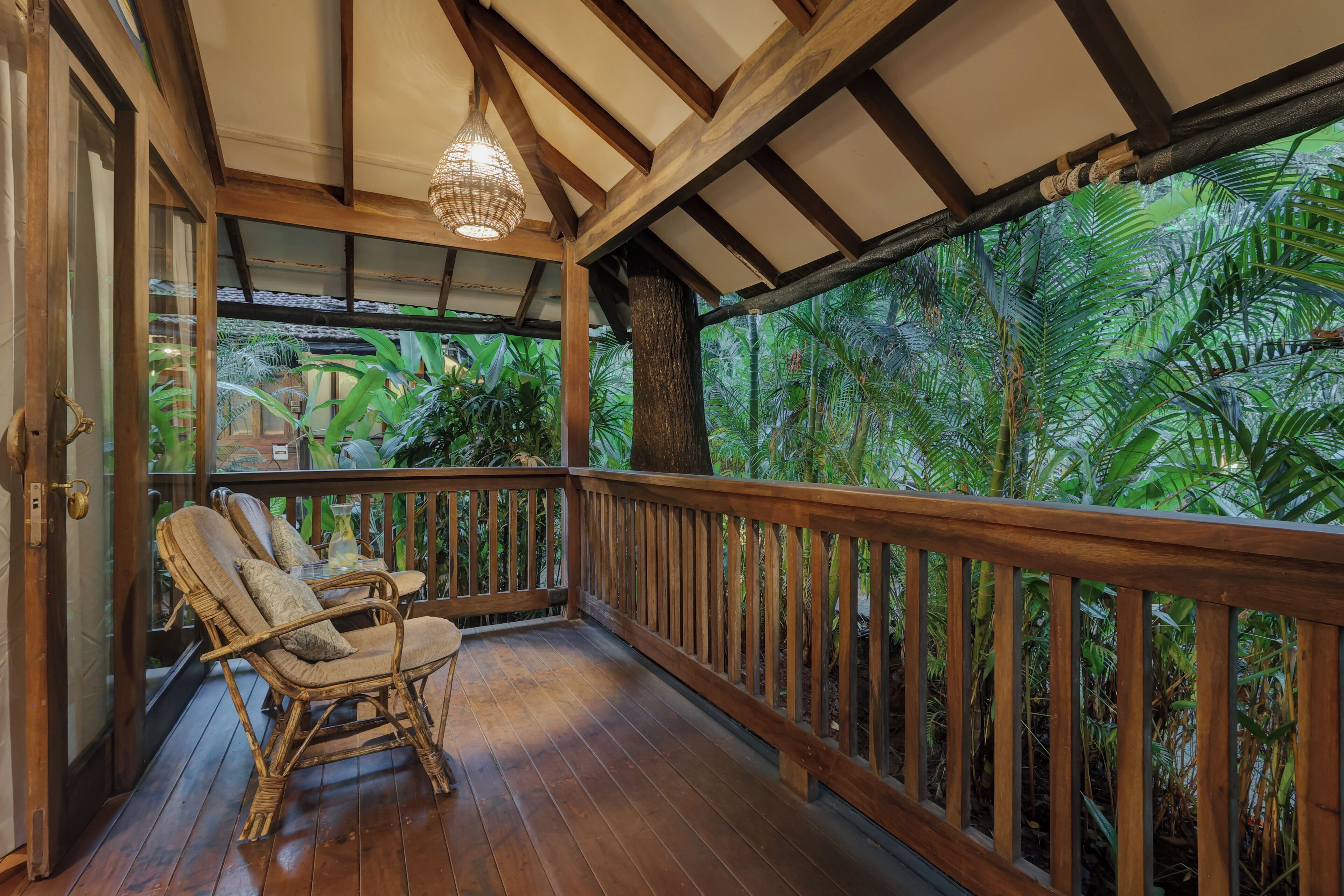 Junior Cottage, 1 Queen Bed, Garden Area | Garden view