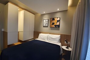 1 bedroom, desk, iron/ironing board, free WiFi