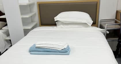 2 Double 1 Single 2 Sofa Beds - Suite 6