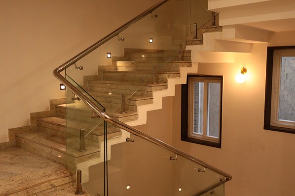 Lobby - Hotel Future Inn (Bhopal)