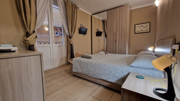 1 Schlafzimmer, Bügeleisen/Bügelbrett, WLAN, Bettwäsche