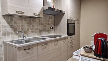 Micro-ondas, fogão, cooktop