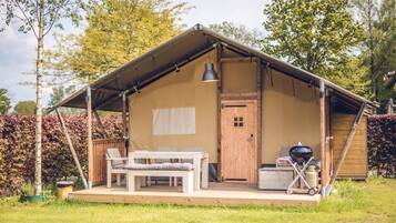 Tent | Outdoor dining