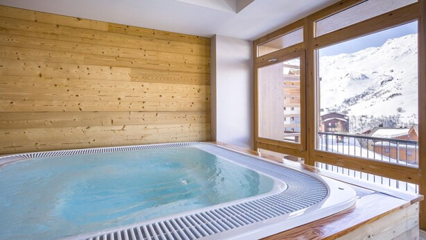 Unclassified image, 1 of 43, button - Apartment in France With Spa and Pool (Les Belleville)