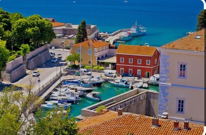 Vacation home Sonnenliebe with pool near Zadar for 8 guests
