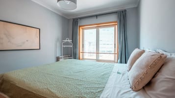 1 habitación, cuna de viaje, wifi gratis y ropa de cama