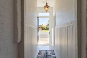 Interior - Old Charm Meets New in Clarence (Perth)