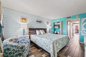 1 soverom, skrivebord, strykejern/-brett og wi-fi (inkludert)