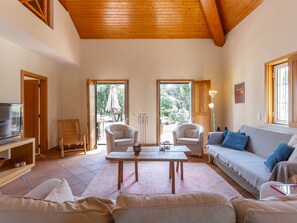 TV - Villa 65- Refuge Villa by Interhome (Alcácer do Sal)