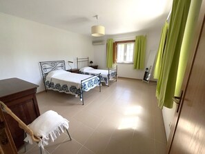 4 chambres, accès Internet