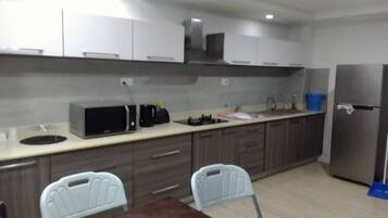 Apartment, 2 Bedrooms, Smoking, Terrace | Interior