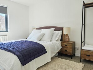 4 bedrooms, Internet