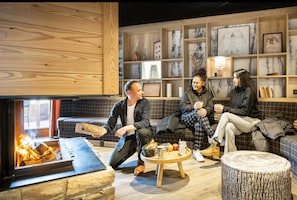 Apartment | Interior - Apartment in Risoul With Ski-in/ski-out Access (Risoul)