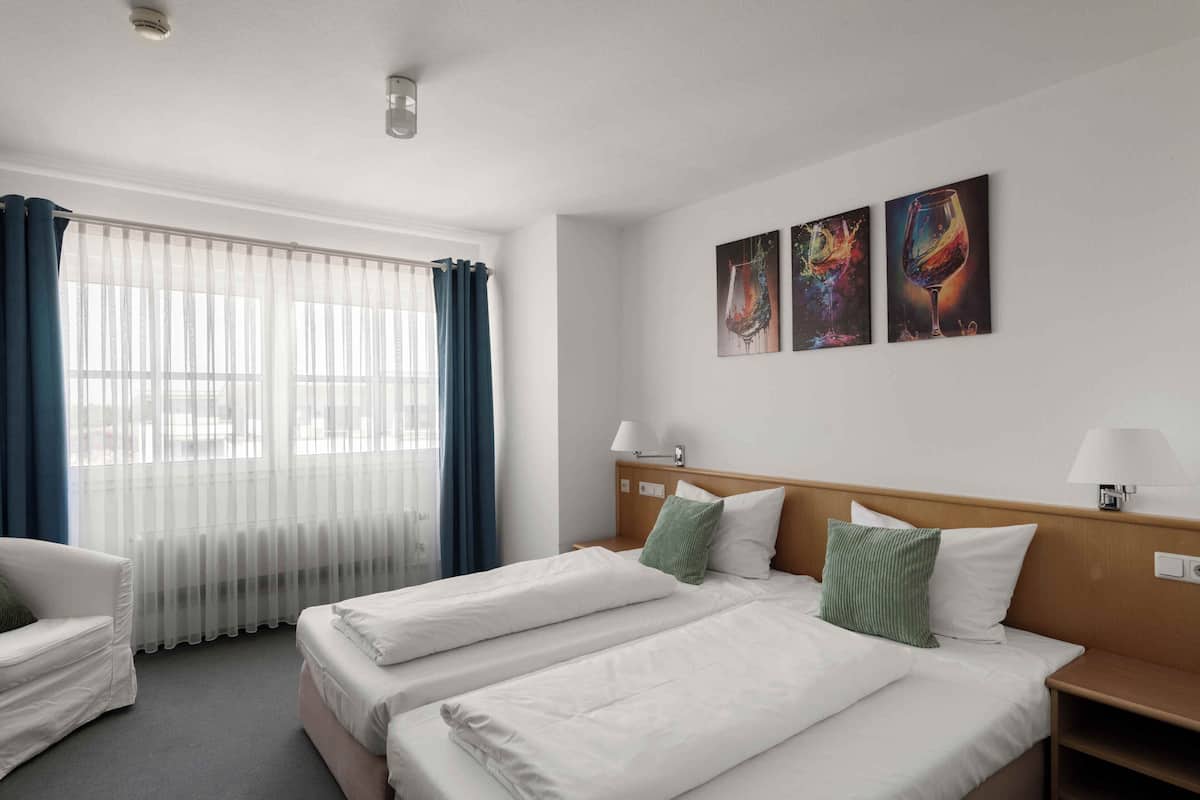 Classic-Doppelzimmer, Gartenblick