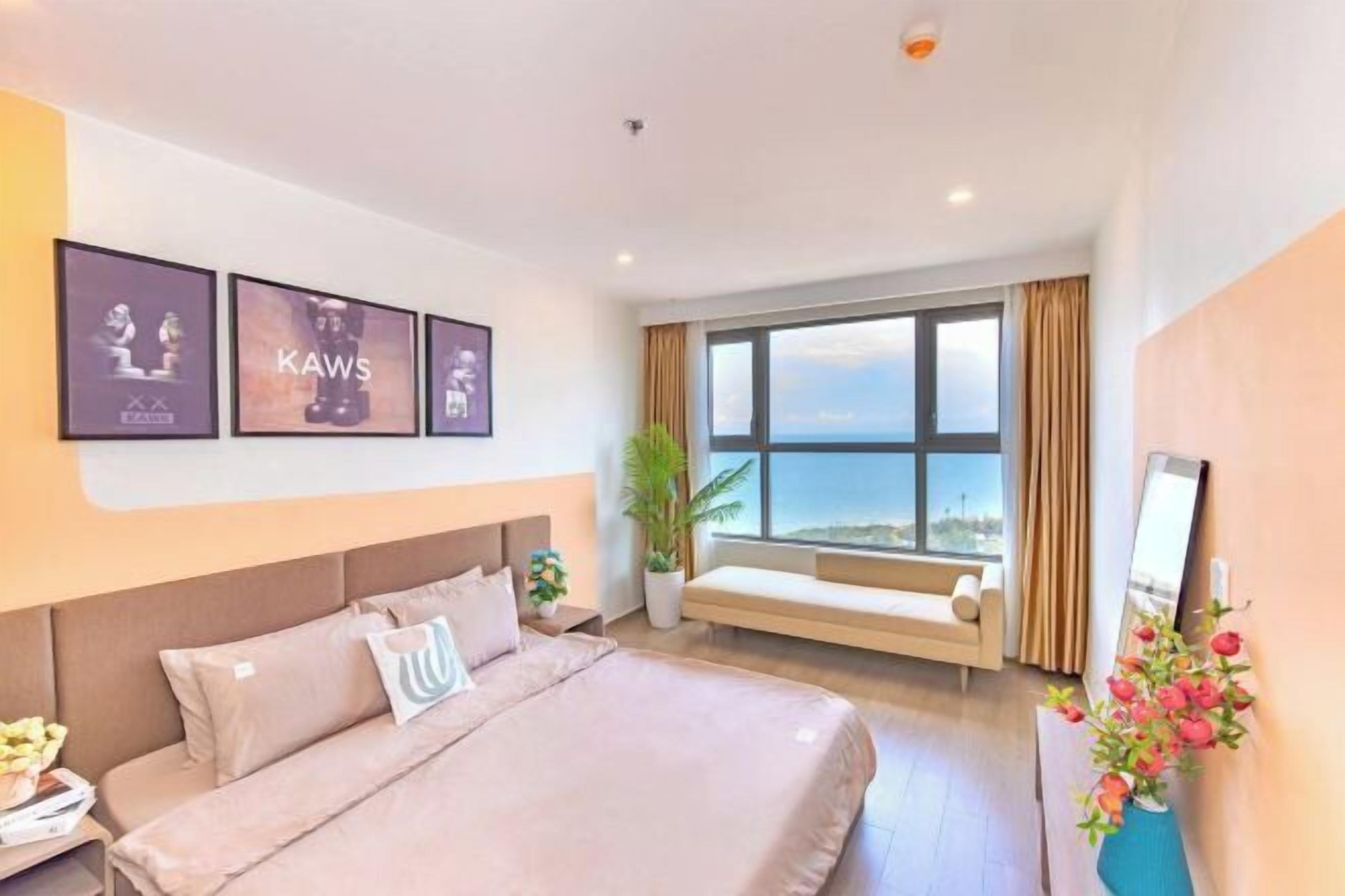 Premium bedding, pillow-top beds, individually furnished, free WiFi