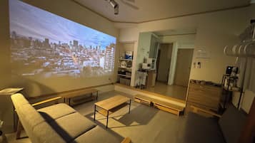 Comfort Apartment, City View | Living area