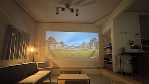 Leilighet – comfort, byutsikt | Oppholdsområde
