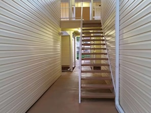 Interior - Cozy Beachside Hideaway (Melbourne)