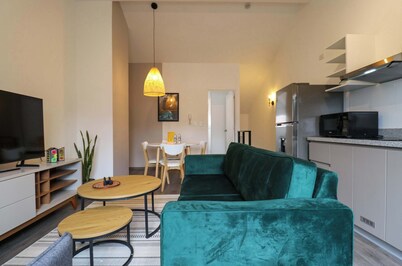 w *|Stunning 2BR w/ Perfect Balcony in Cusco