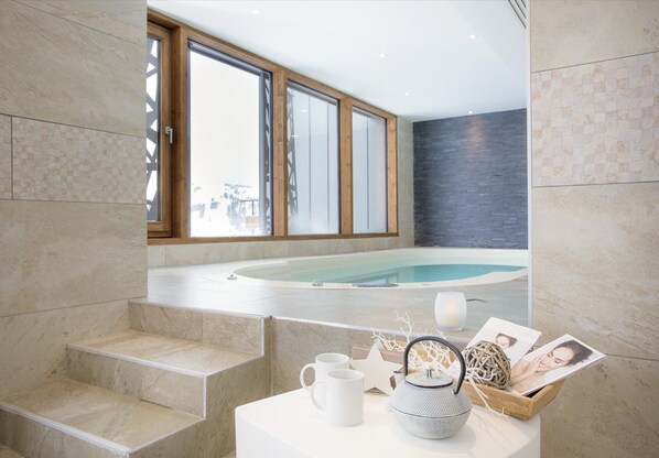 Apartment | Interior - Apartment in Hauteluce With Ski-in/ski-out Access (Hauteluce)