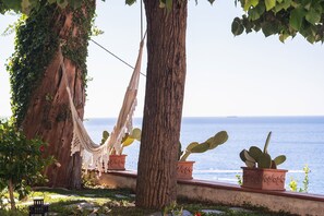 Property grounds - Casa Giardino with garden and sea view (Positano)