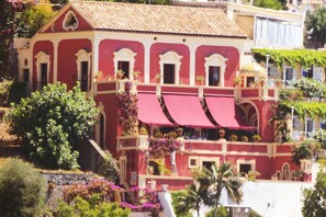Exterior - Palazzo Santa Croce with pool - My Rental homes (Positano)