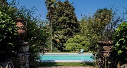 Villa in Baveno mit 8 Schlafzimmern 16 Schlafplätzen