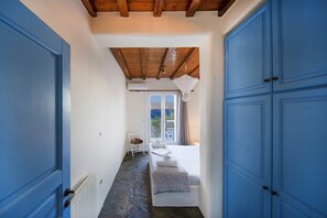 5 Schlafzimmer, Bügeleisen/Bügelbrett, kostenloses WLAN