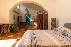 5 chambres, Wi-Fi, literie fournie