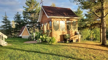 House, 3 Bedrooms, Smoking, Balcony | Exterior