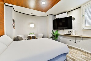 Premium Twin Room | Free WiFi