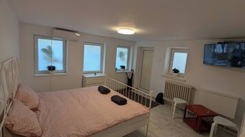 1 quarto, ferros/tábuas de passar roupa, Wi-Fi, roupa de cama