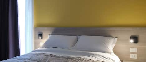 1 bedroom, Internet, bed sheets, wheelchair access