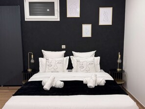 1 Schlafzimmer, Schreibtisch, Bügeleisen/Bügelbrett, WLAN