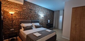 4 bedrooms, WiFi