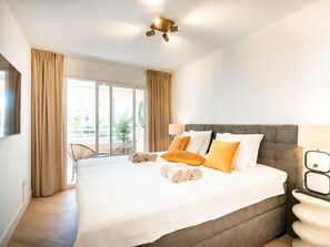 1 bedroom, free WiFi, bed sheets