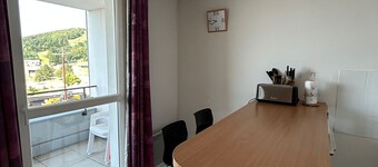 Apartment 6 pers near ski slopes and shops